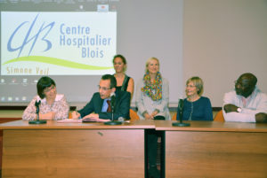 signature convention centre hospitalier Blois